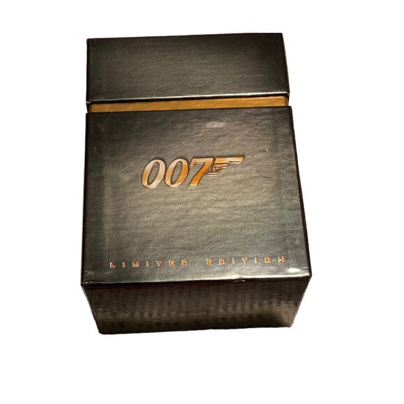 Tomorrow Never Dies James Bond 007 Limited Edition VHS box set 1998 Brosnan - Picture 1 of 13